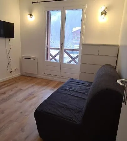 Le Soleil Des Neiges Ла-Фу