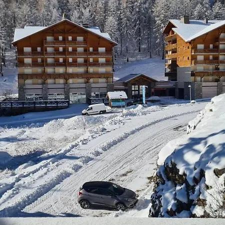 Le Soleil Des Neiges Апартаменты